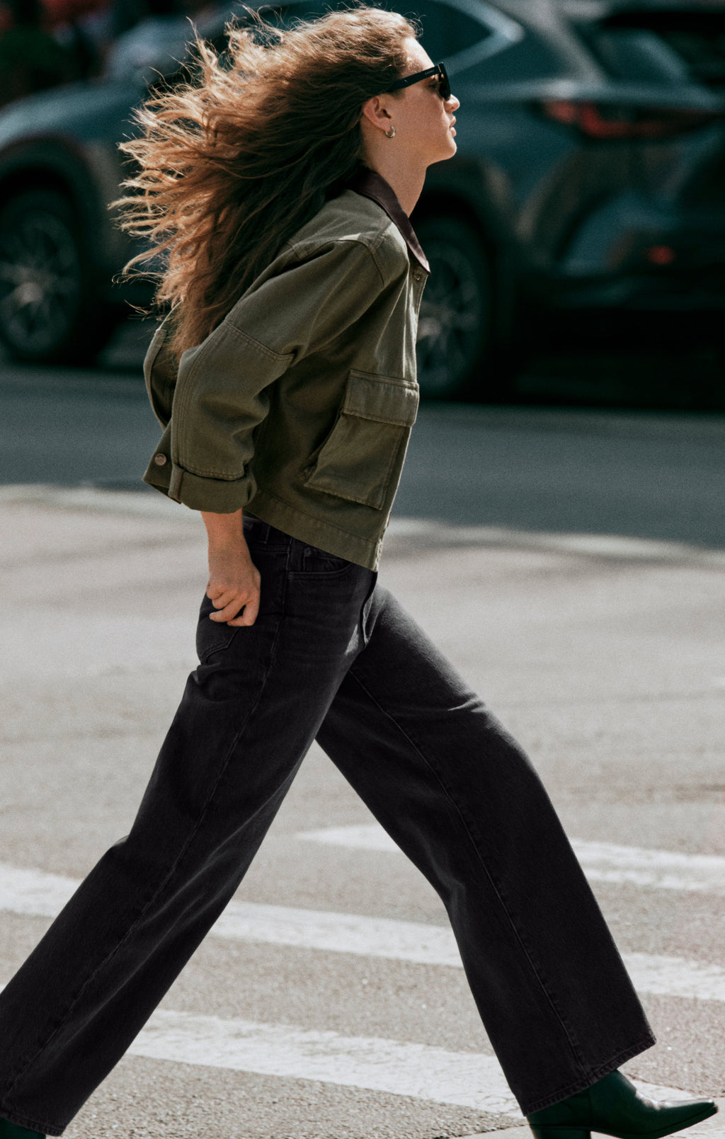 The Show Off High-Rise Bowed Denim