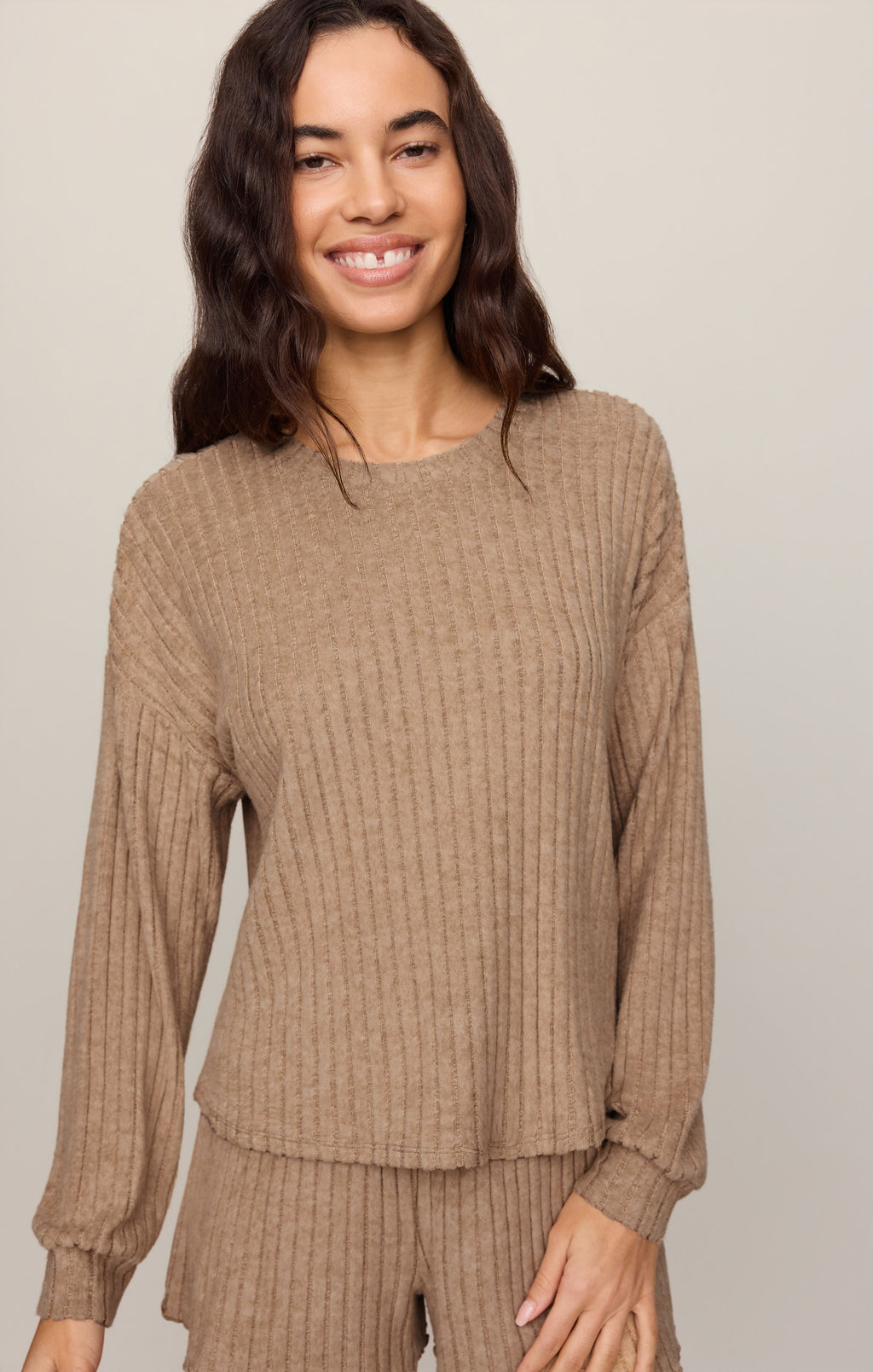 Dawn Smocked Silky Rib Short