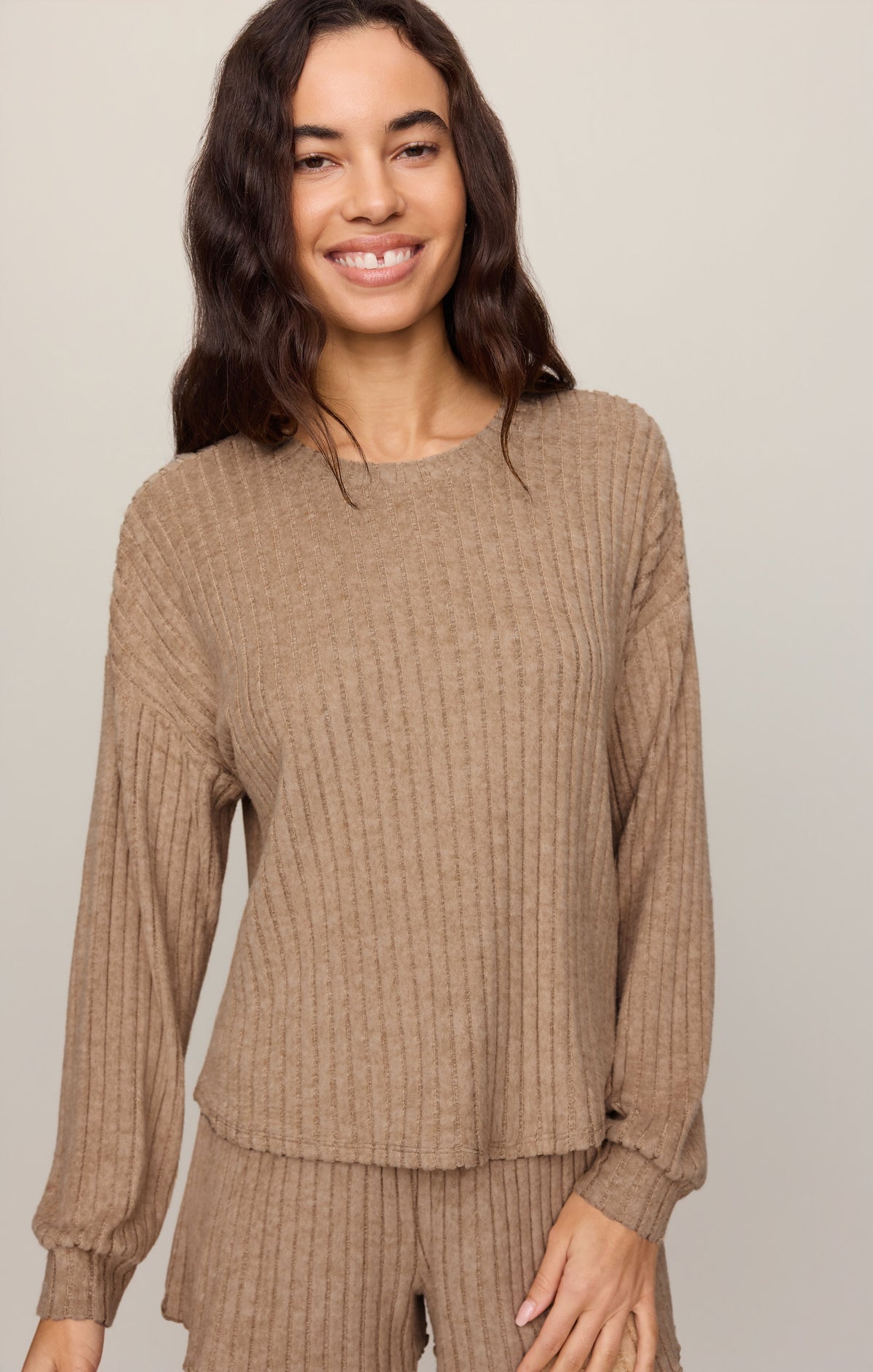 Dawn Smocked Silky Rib Short