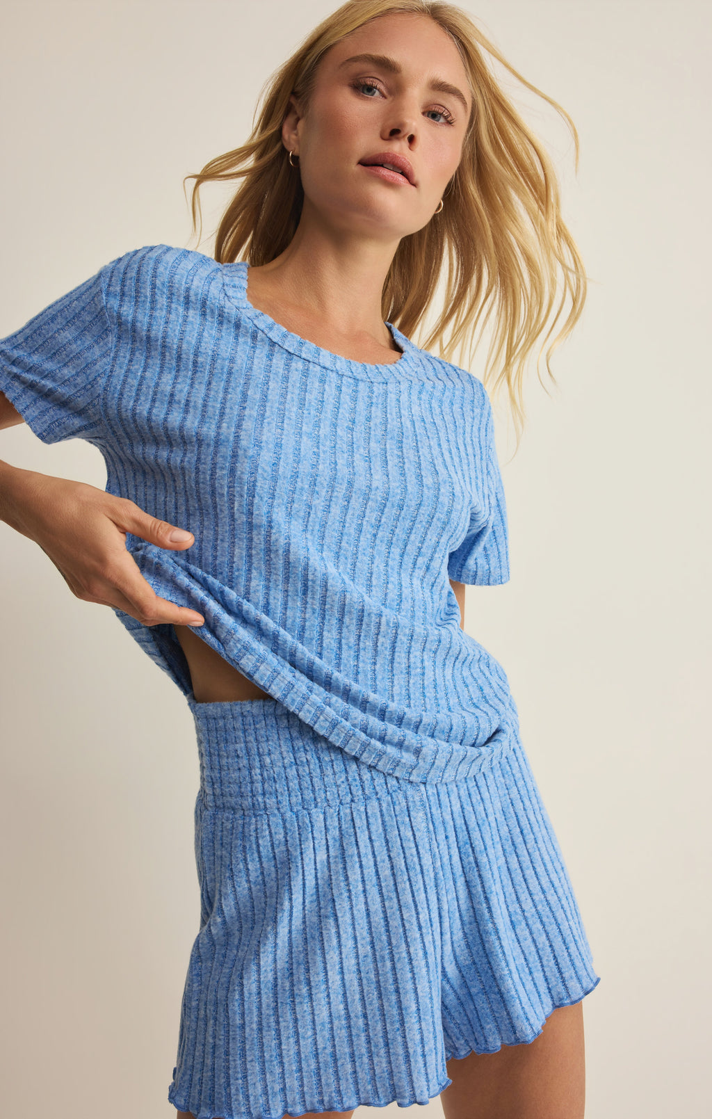 Dawn Smocked Silky Rib Short