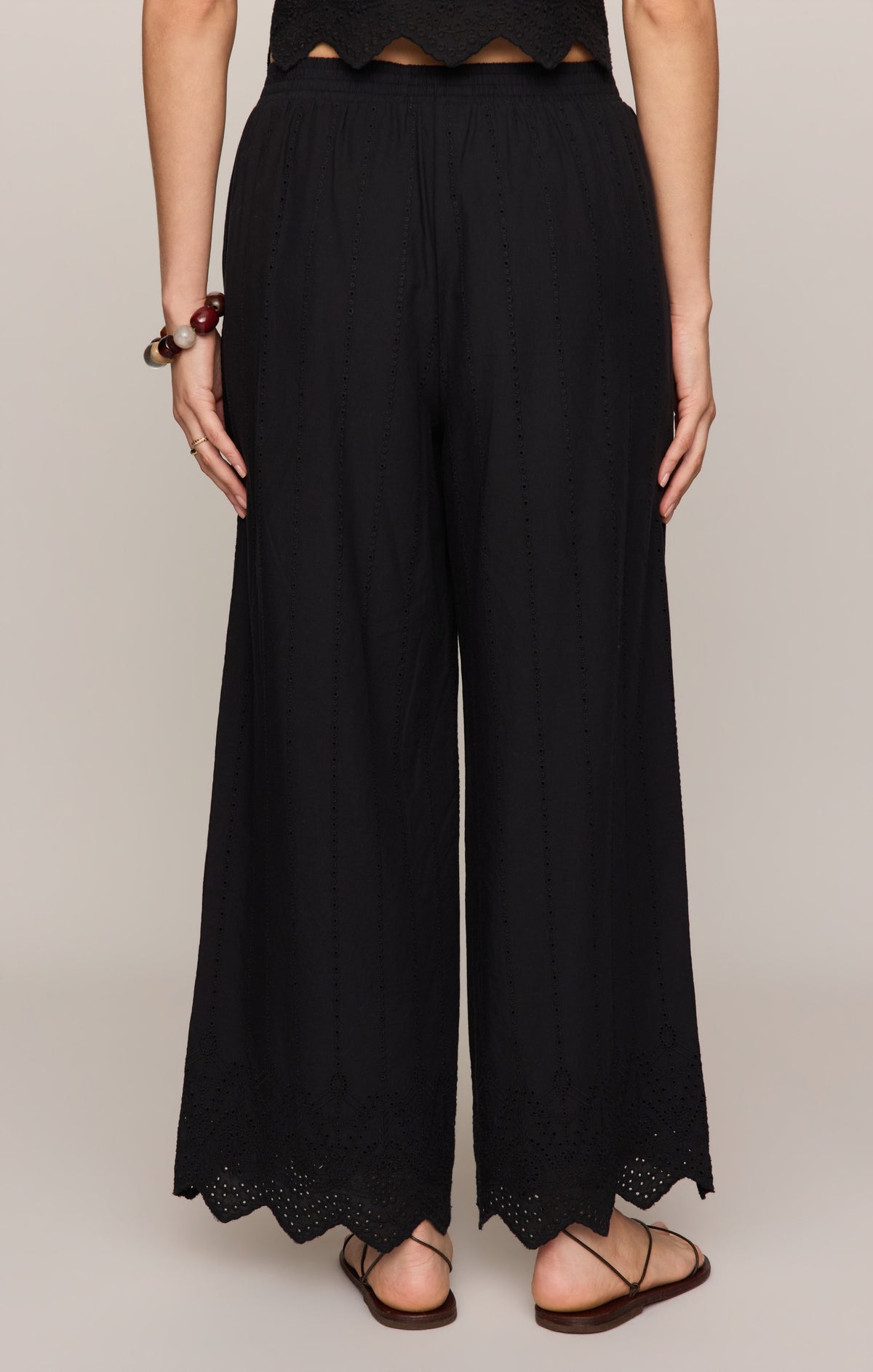 Sea Esta Embroidered Pant