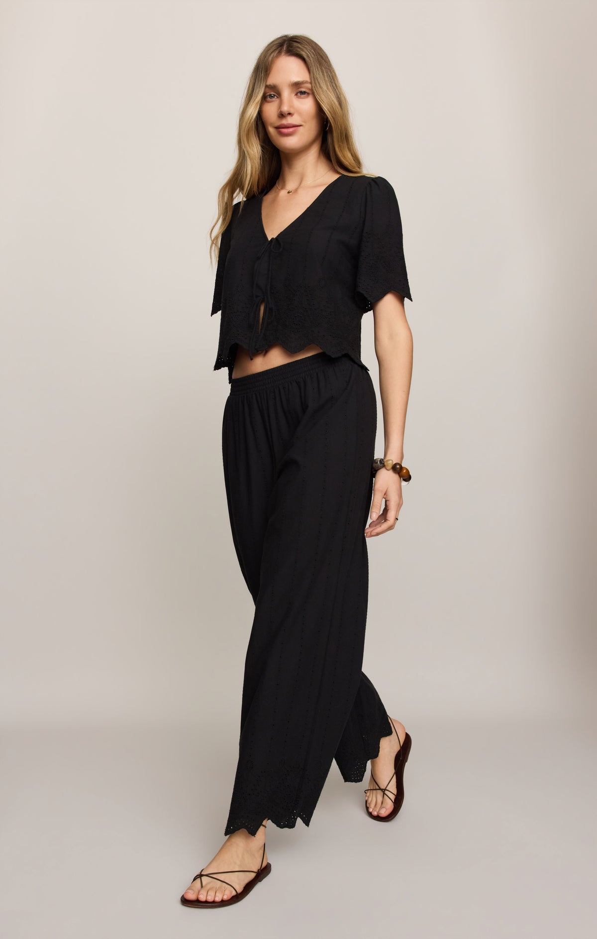 Sea Esta Embroidered Pant