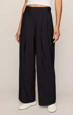 Travel Wide Leg Trouser