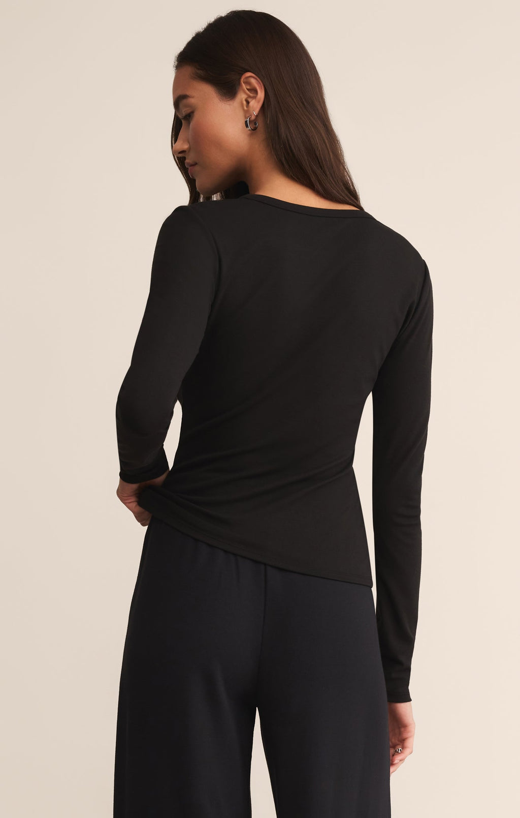 Second Skin Crew Long Sleeve Tee