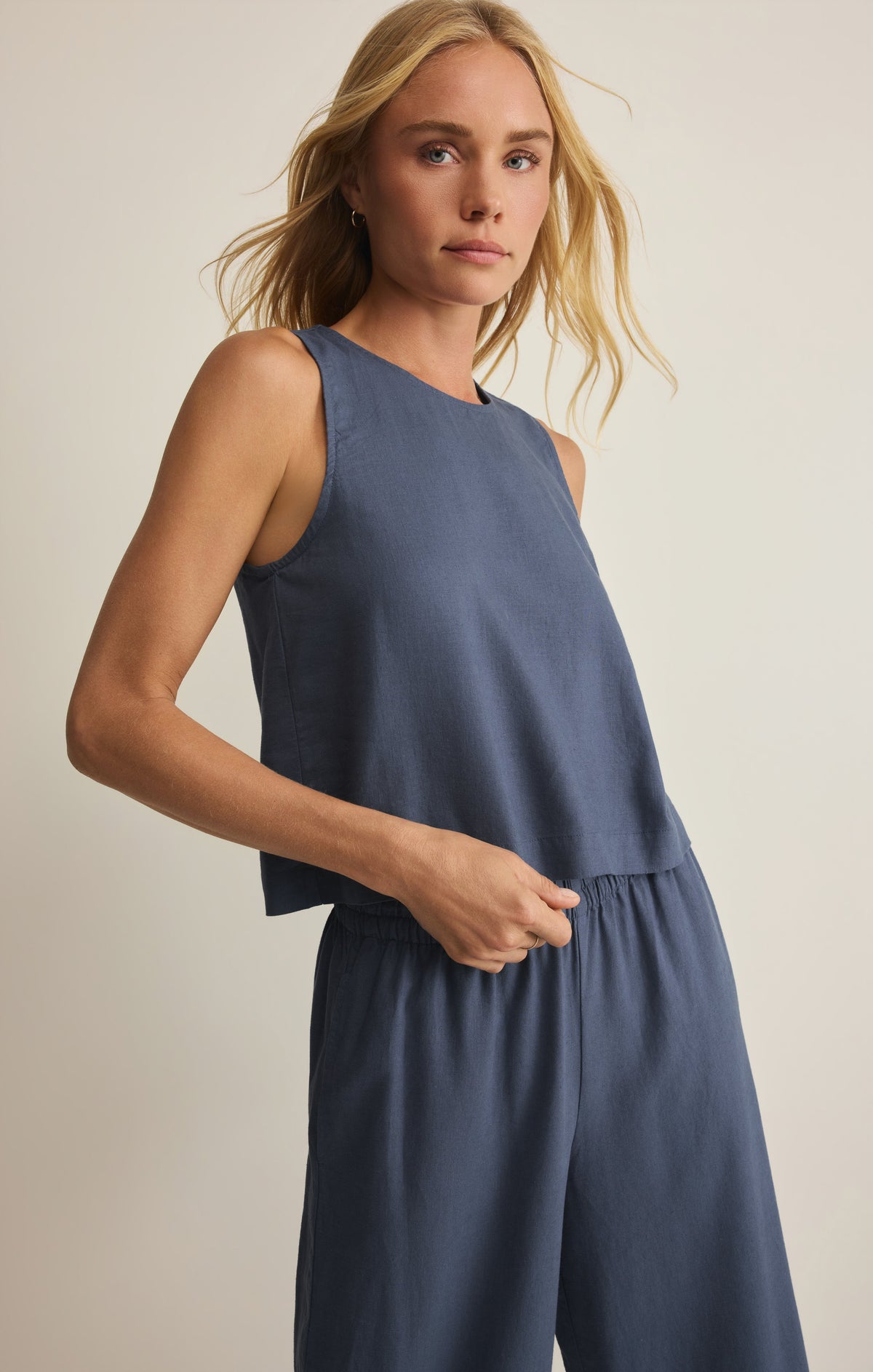 Sloane Linen Cropped Tank