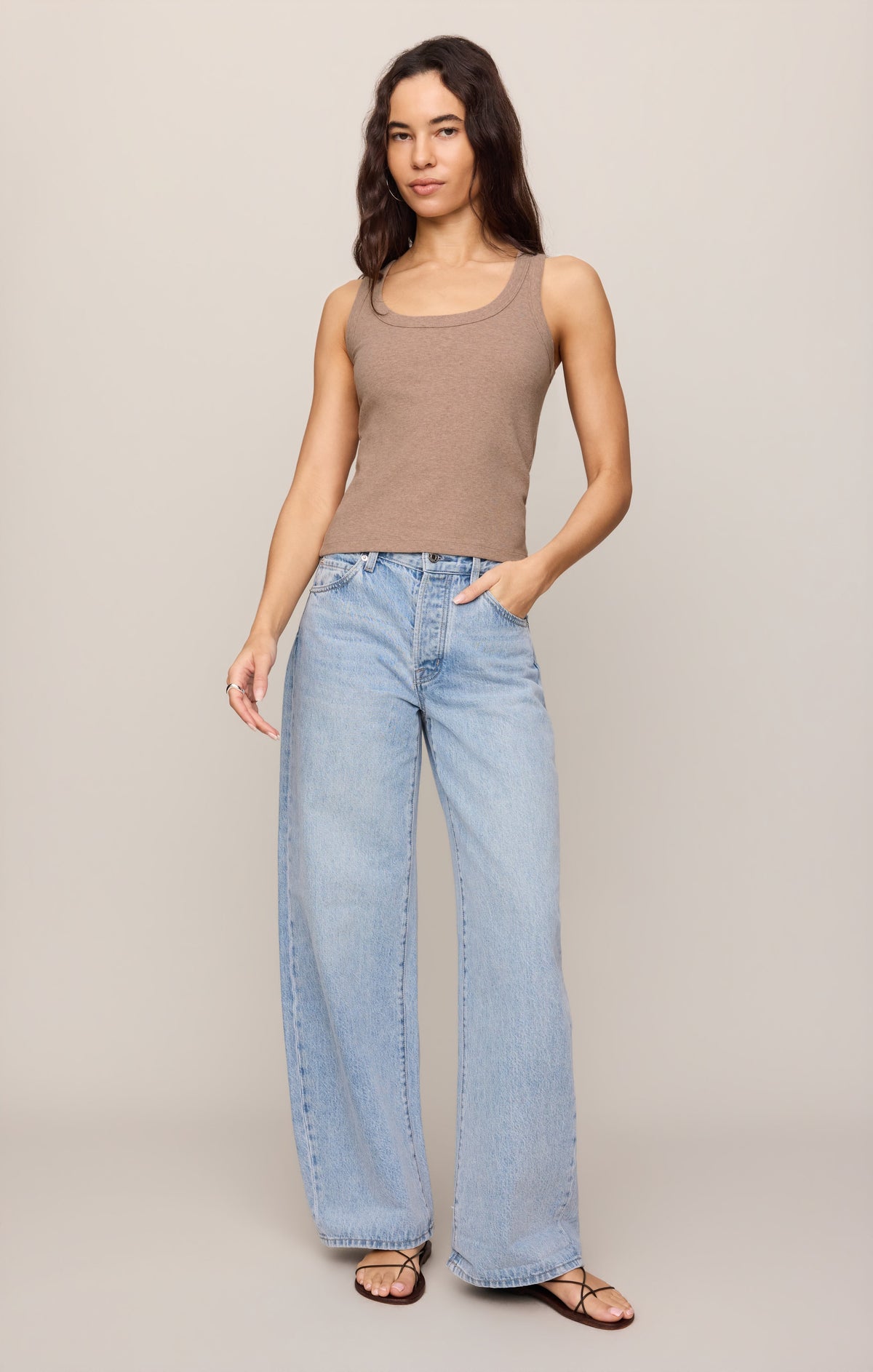 Rowe Rib Scoop Tank